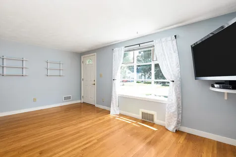 481 Colonial Drive Portsmouth NH 03801
