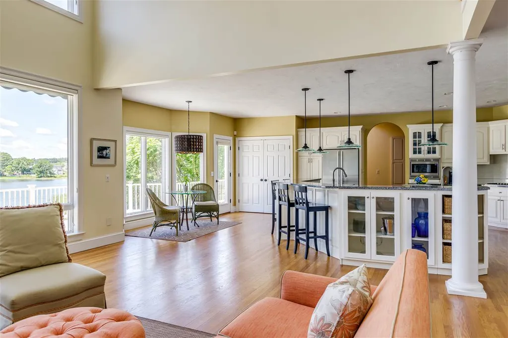 6 Spencers Way Kittery ME 03904