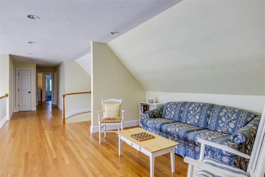 6 Spencers Way Kittery ME 03904
