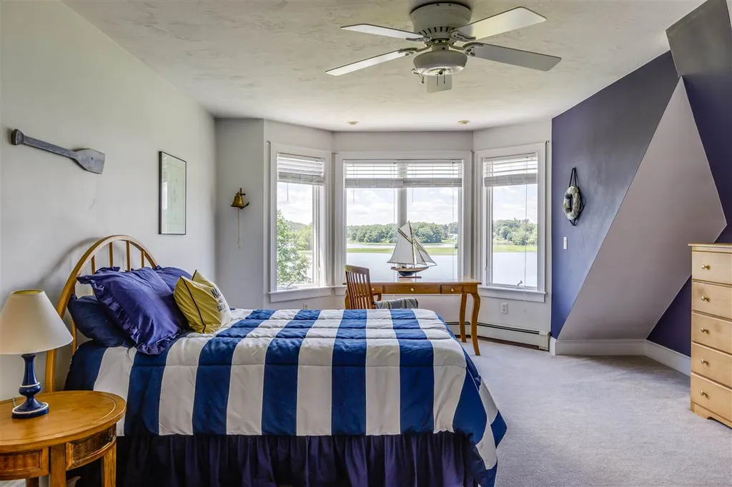6 Spencers Way Kittery ME 03904