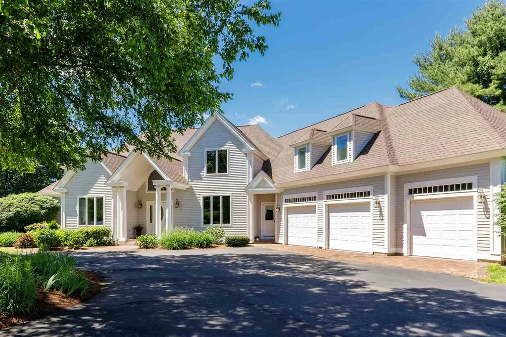 6 Spencers Way Kittery ME 03904
