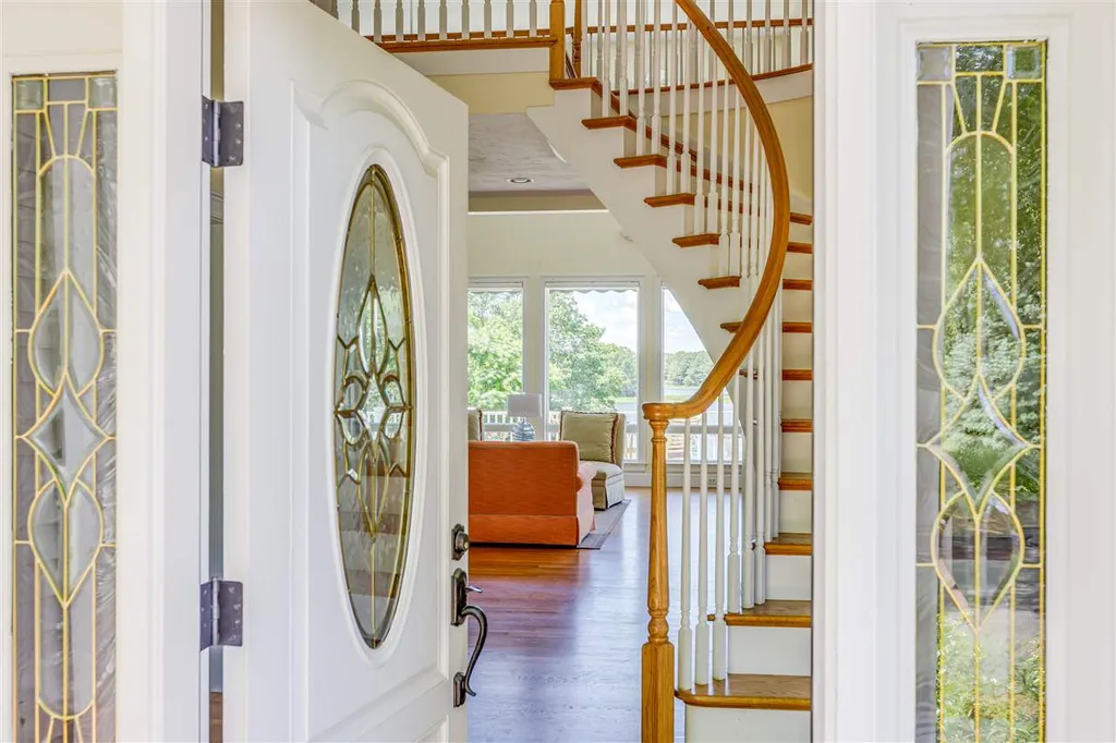 6 Spencers Way Kittery ME 03904