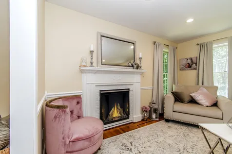 261 Epping Road Exeter NH 03833