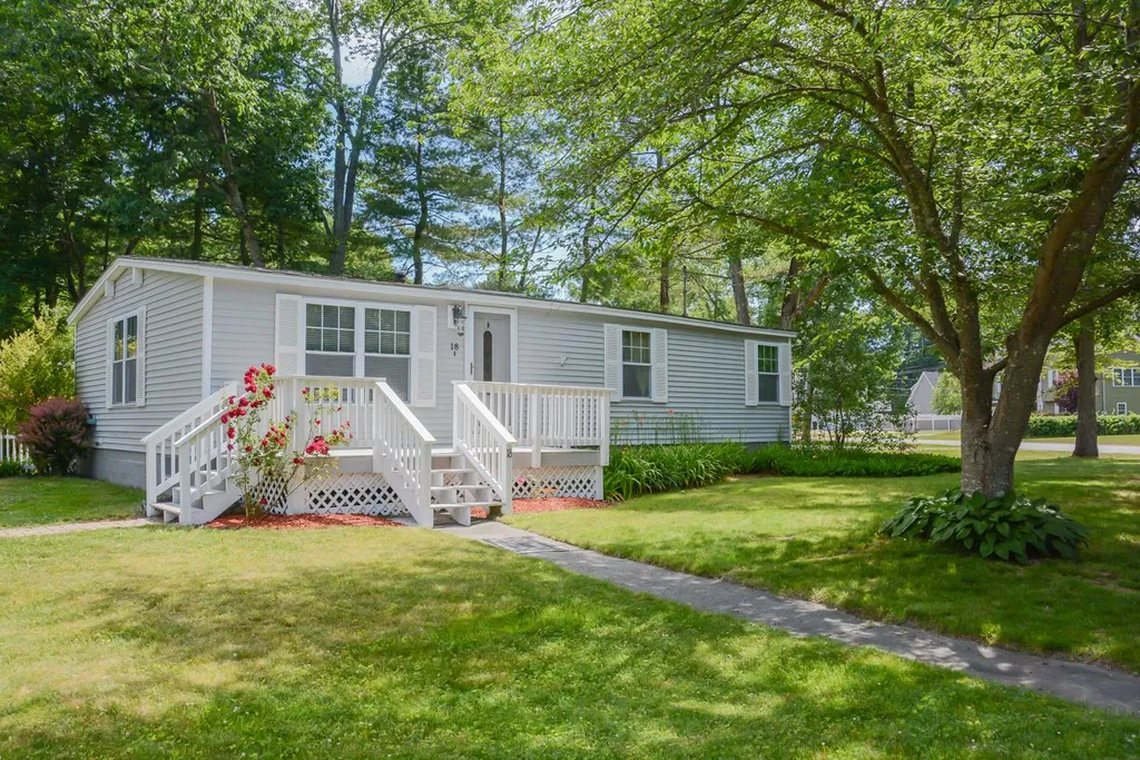 18 Marie Avenue Salem NH 03079