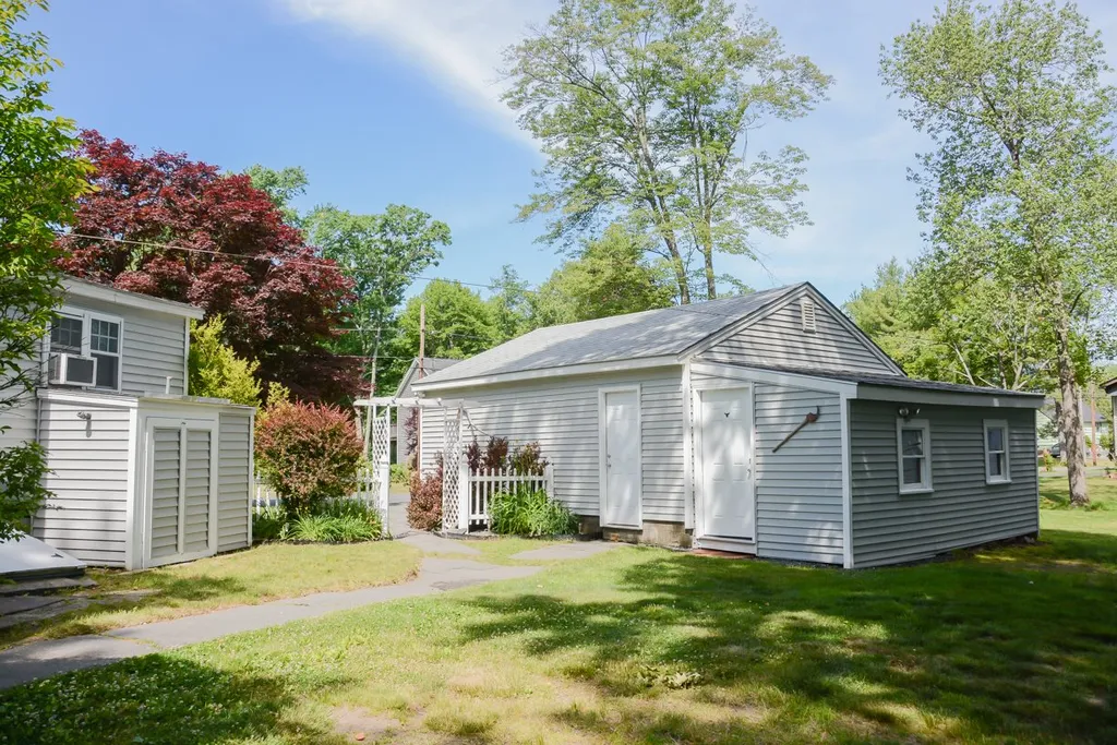 18 Marie Avenue Salem NH 03079