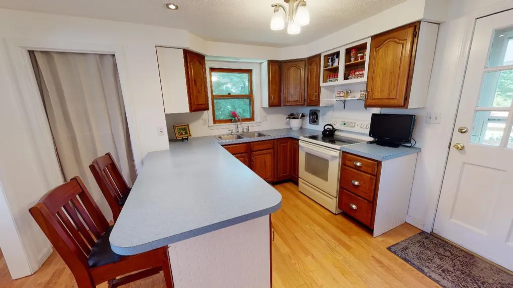 15 Legacy Drive Hooksett NH 03106