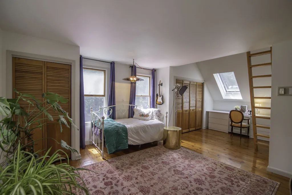 8 Theodore Avenue Salem NH 03079