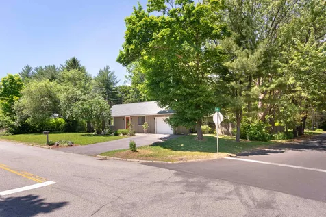 36 Mill Pond Road Durham NH 03824