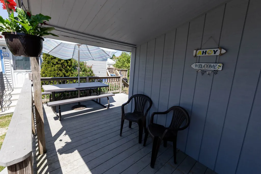 36 Island Path Hampton NH 03842