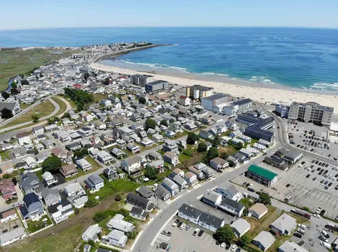 36 Island Path Hampton NH 03842