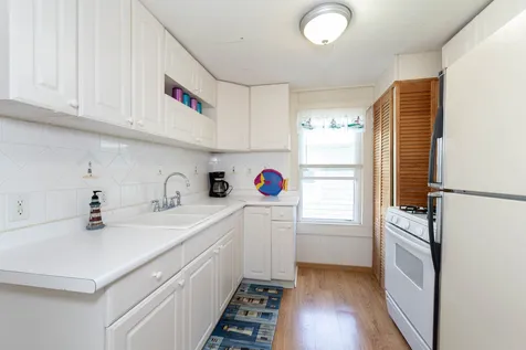 36 Island Path Hampton NH 03842