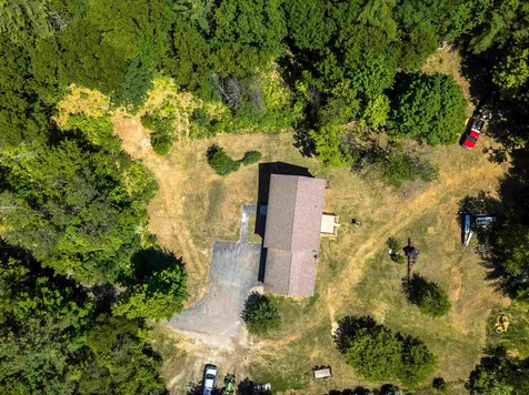 590 Concord Road Northfield NH 03276