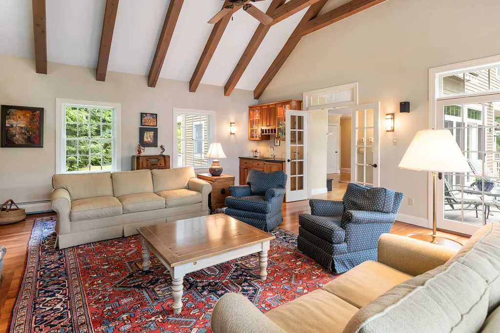 21 White Pine Lane New London NH 03257