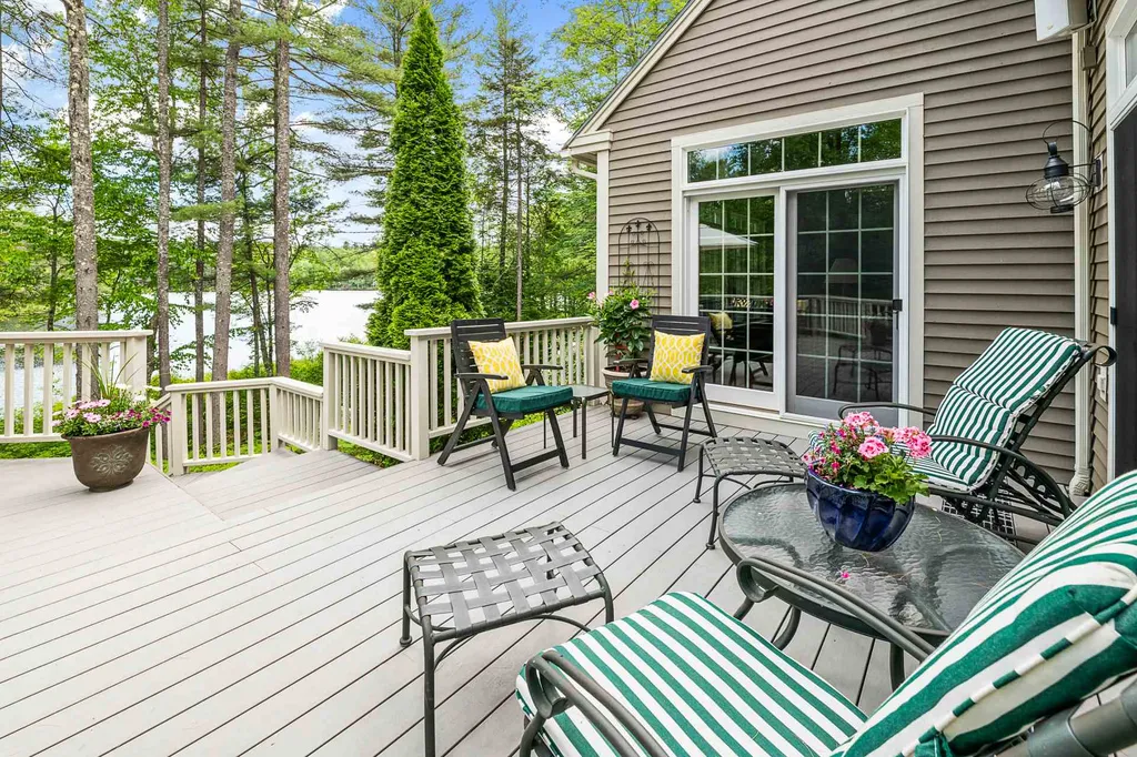 21 White Pine Lane New London NH 03257