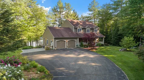 21 White Pine Lane New London NH 03257