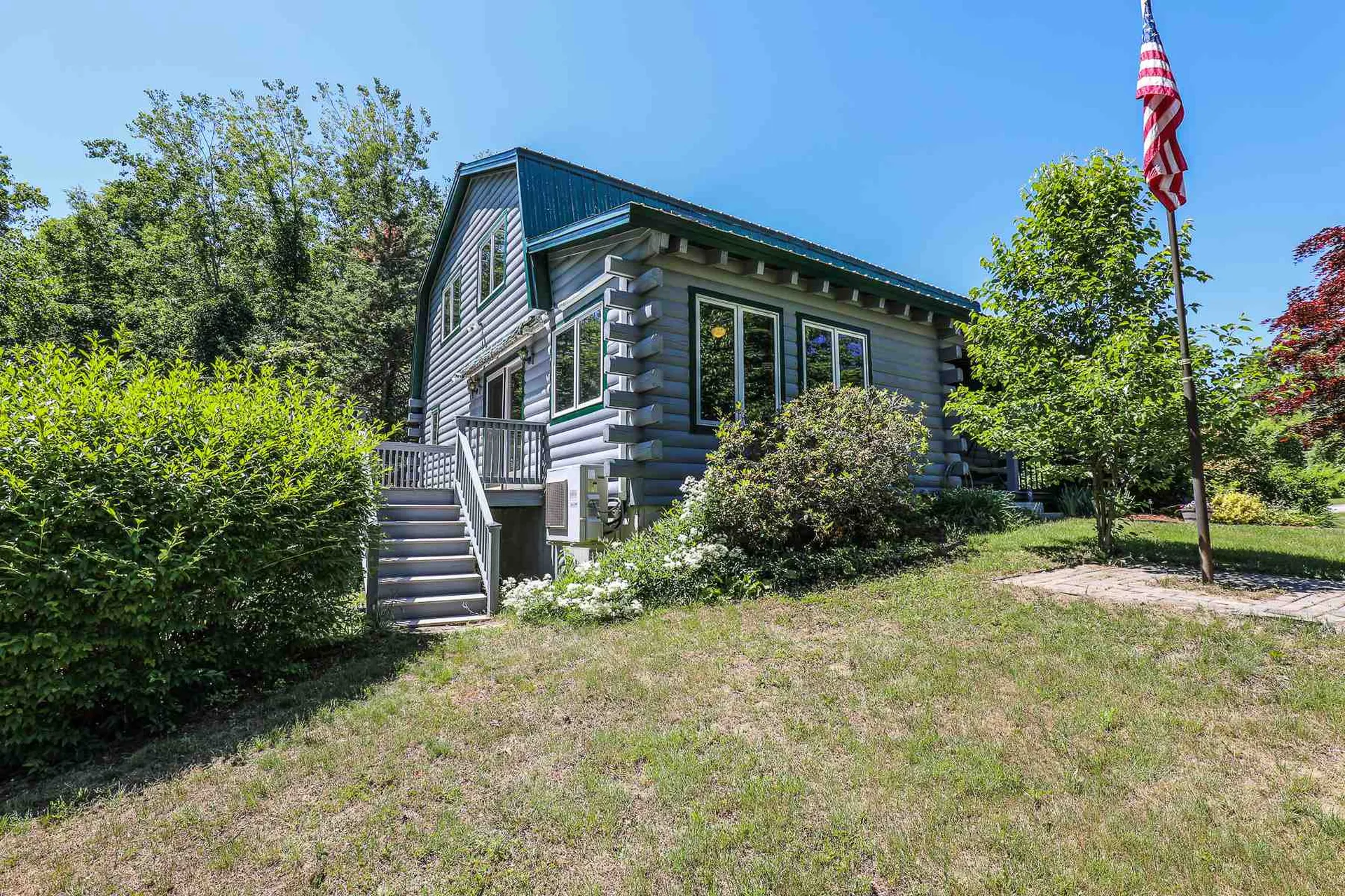 192 Main Street Sandown NH 03873