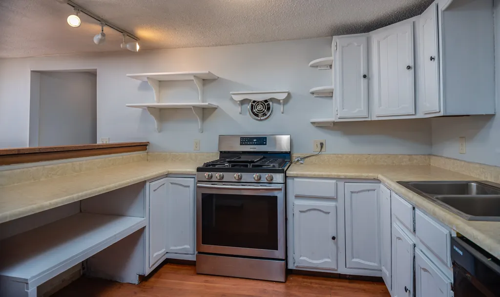 49 Edgewater Drive Barrington NH 03825