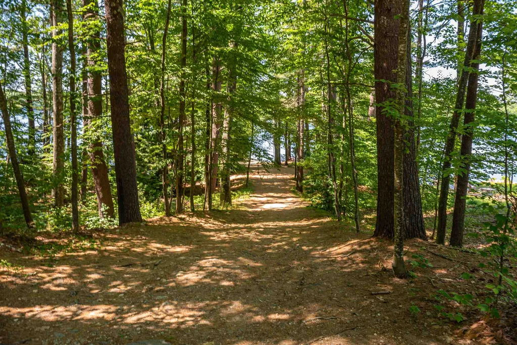 49 Edgewater Drive Barrington NH 03825