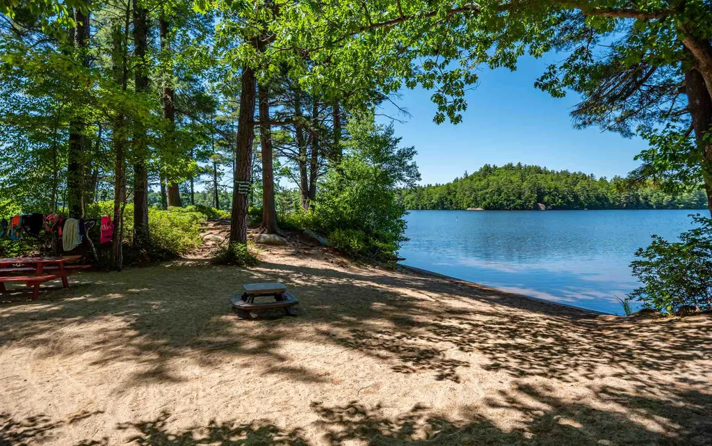 49 Edgewater Drive Barrington NH 03825