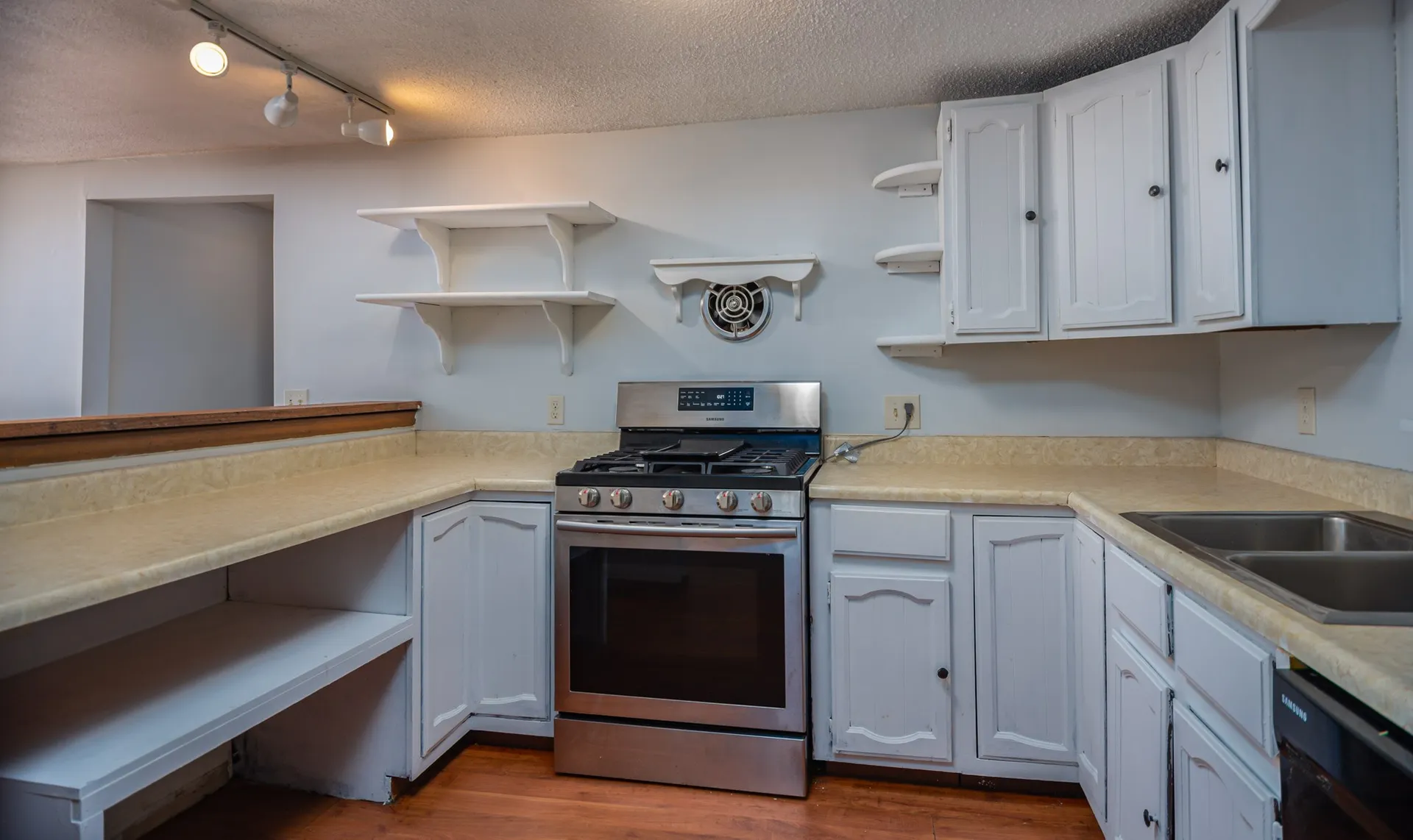 49 Edgewater Drive Barrington NH 03825