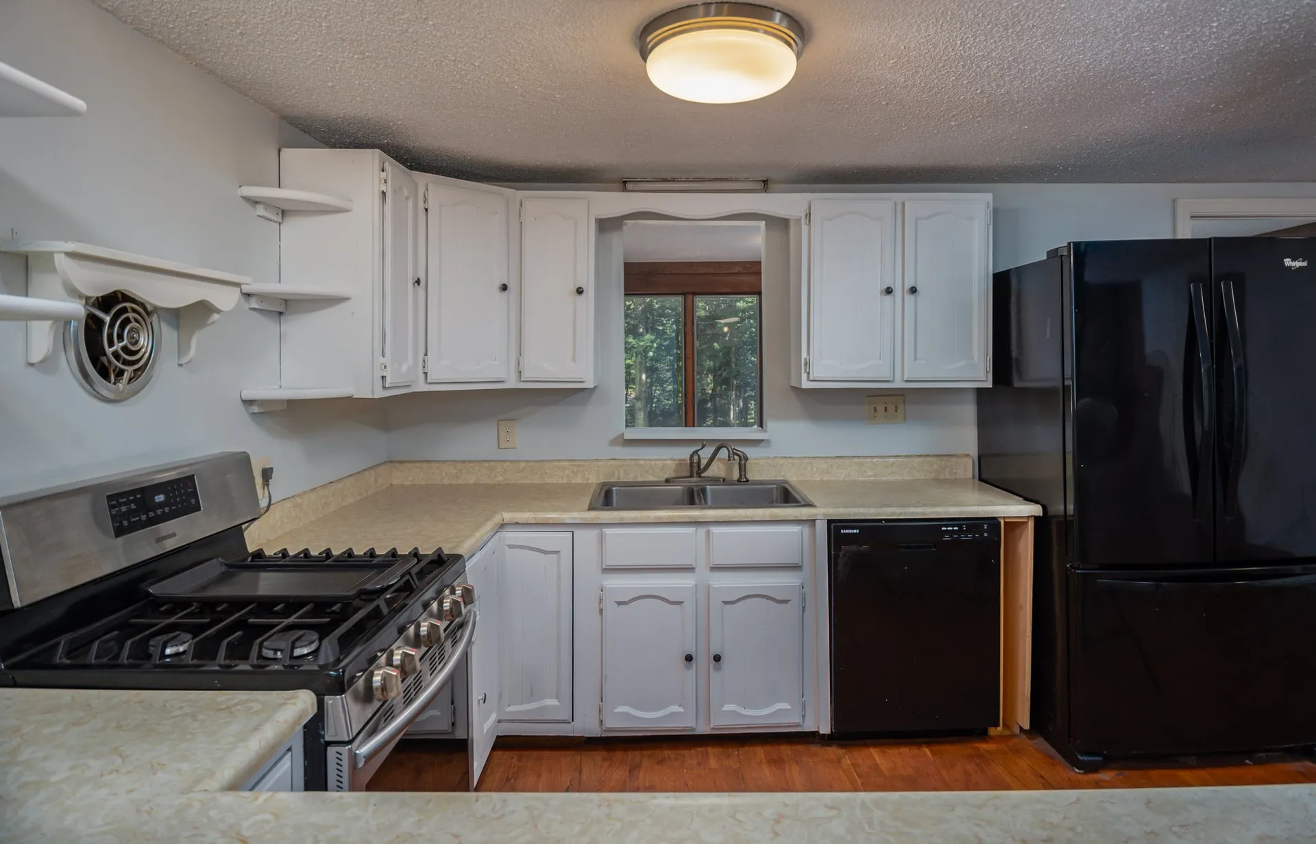 49 Edgewater Drive Barrington NH 03825