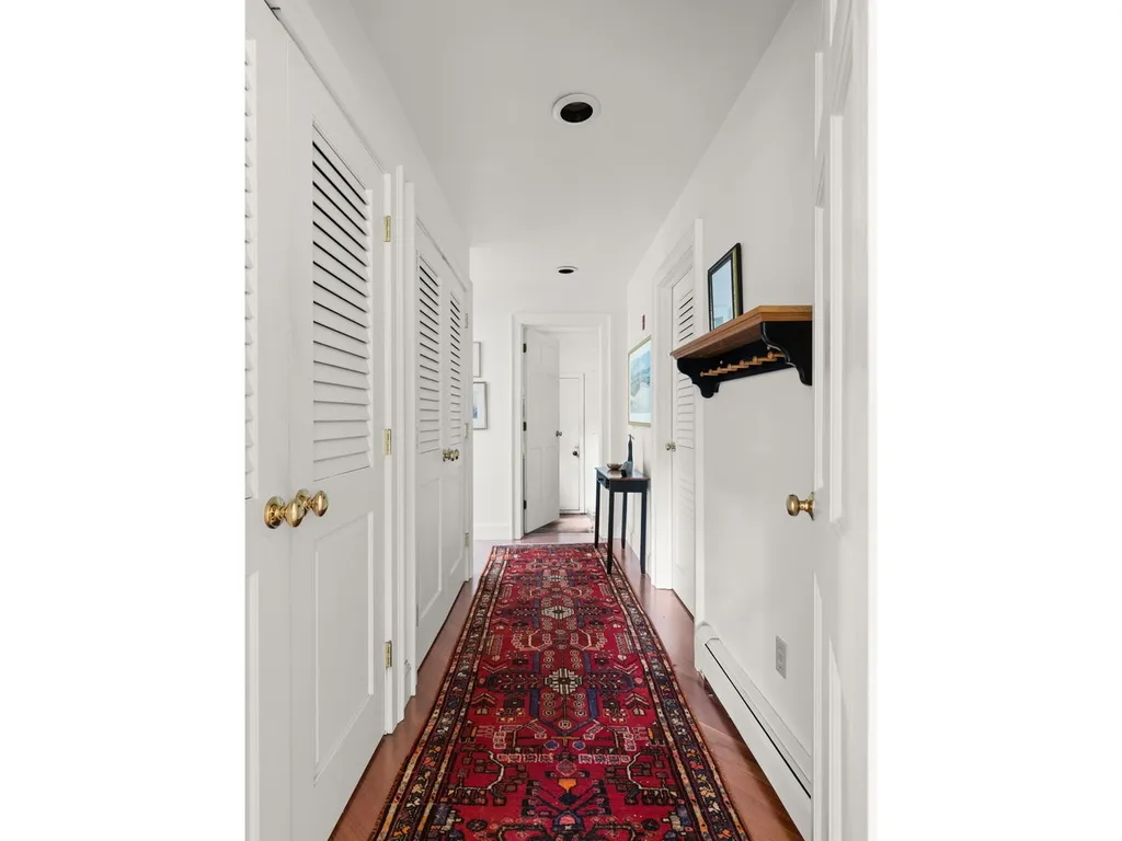 32 Pheasant Way South Burlington VT 05403