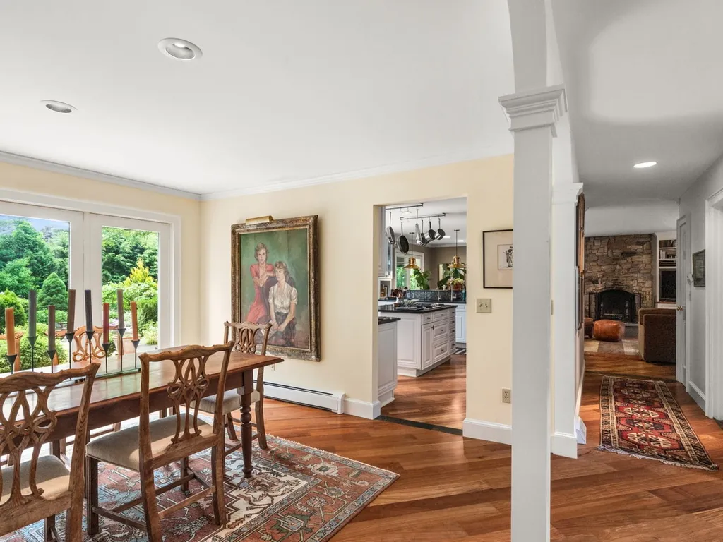 32 Pheasant Way South Burlington VT 05403