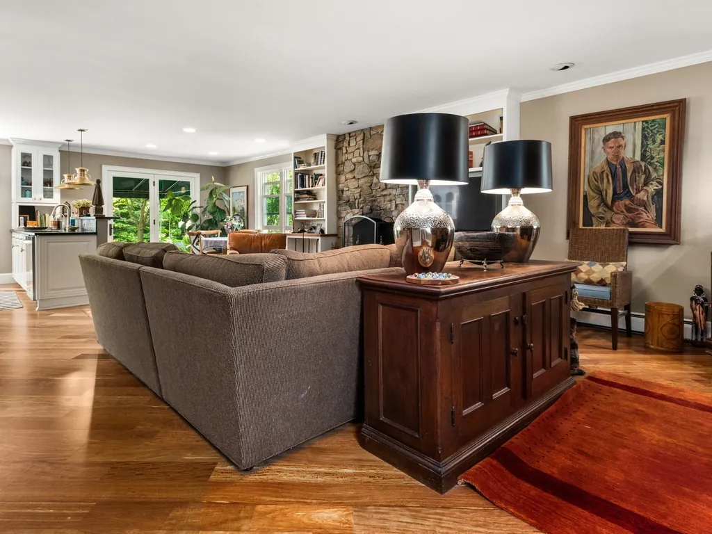 32 Pheasant Way South Burlington VT 05403