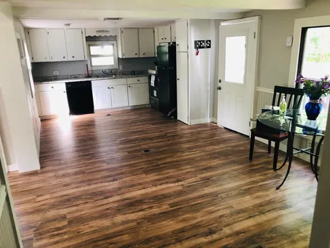 8 Bonny Street Nashua NH 03062