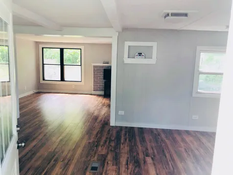 8 Bonny Street Nashua NH 03062