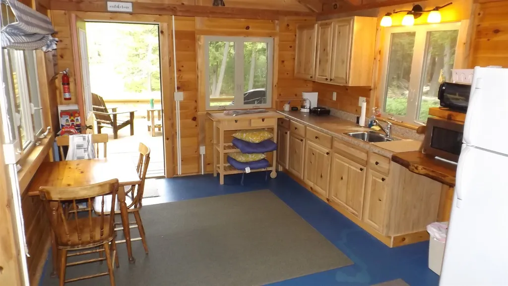 99 Bear Island Cove Meredith NH 03253