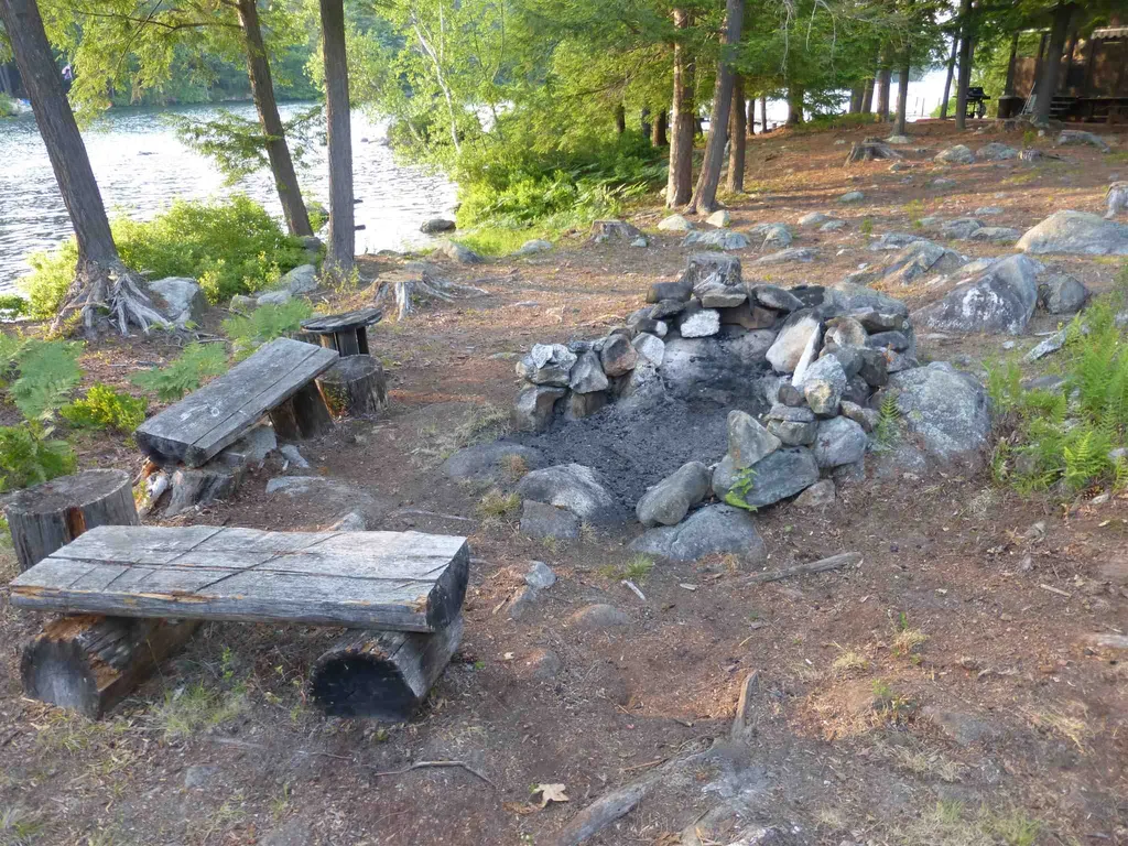 99 Bear Island Cove Meredith NH 03253