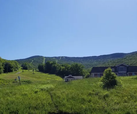 Snowside Fayston VT 05673