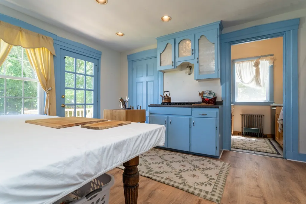 32 Prospect Street Somersworth NH 03878
