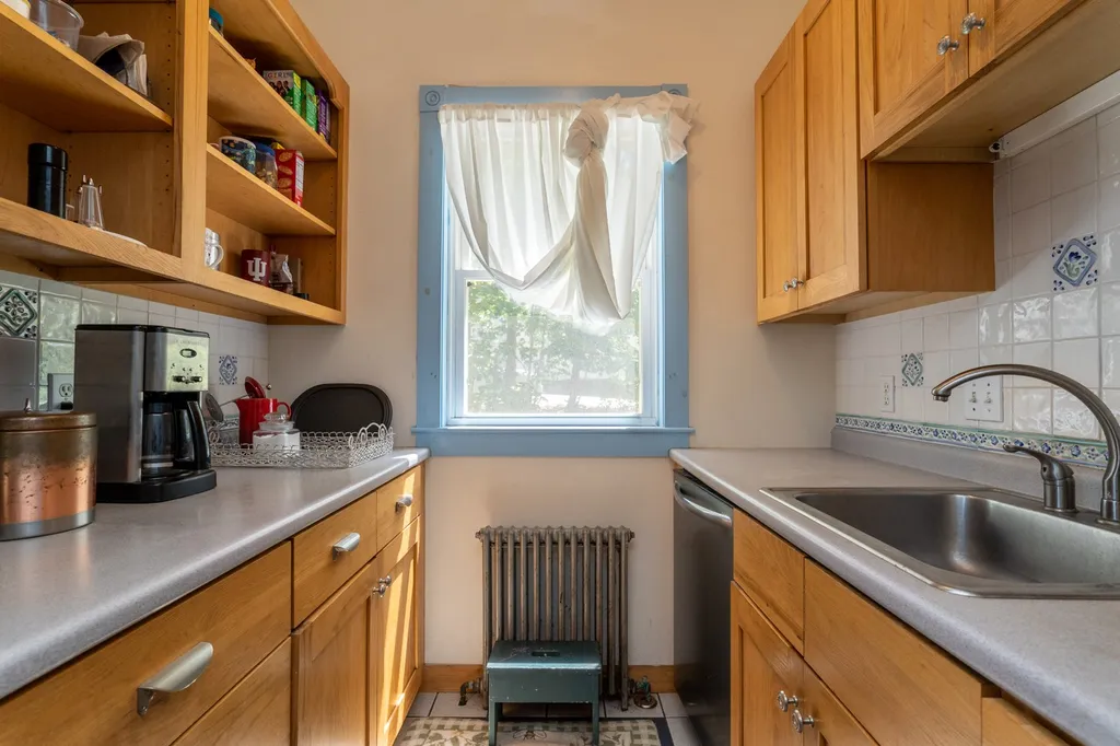32 Prospect Street Somersworth NH 03878