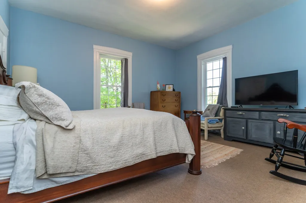 32 Prospect Street Somersworth NH 03878
