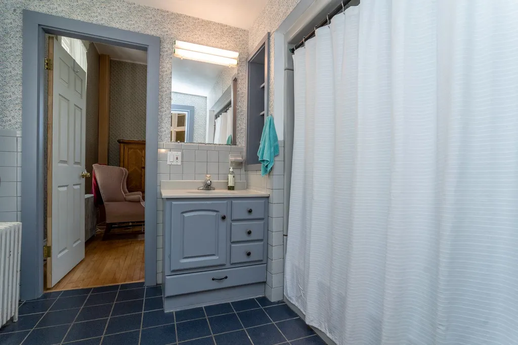 32 Prospect Street Somersworth NH 03878