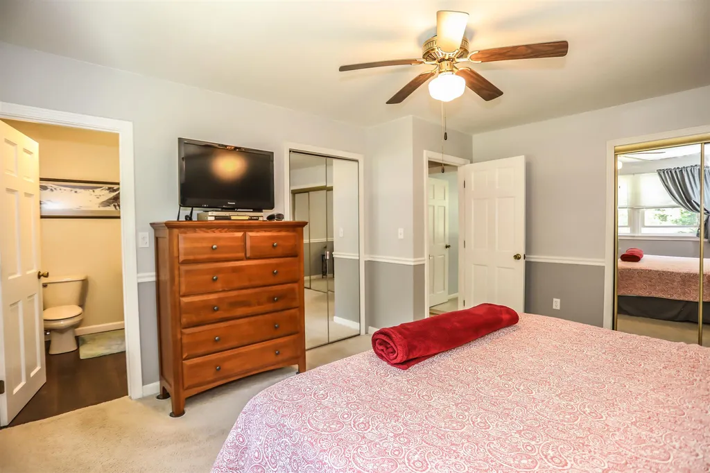 449 Bunker Hill Road Auburn NH 03032