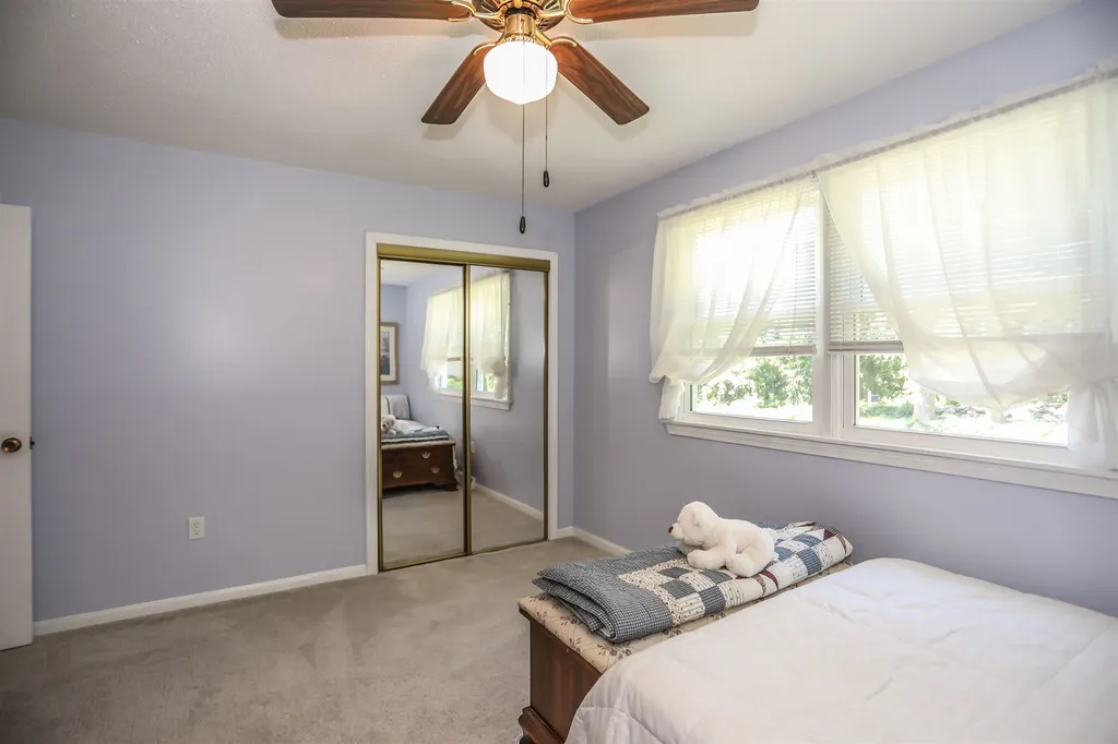 449 Bunker Hill Road Auburn NH 03032