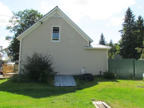 720 Main Street Albany VT 05820