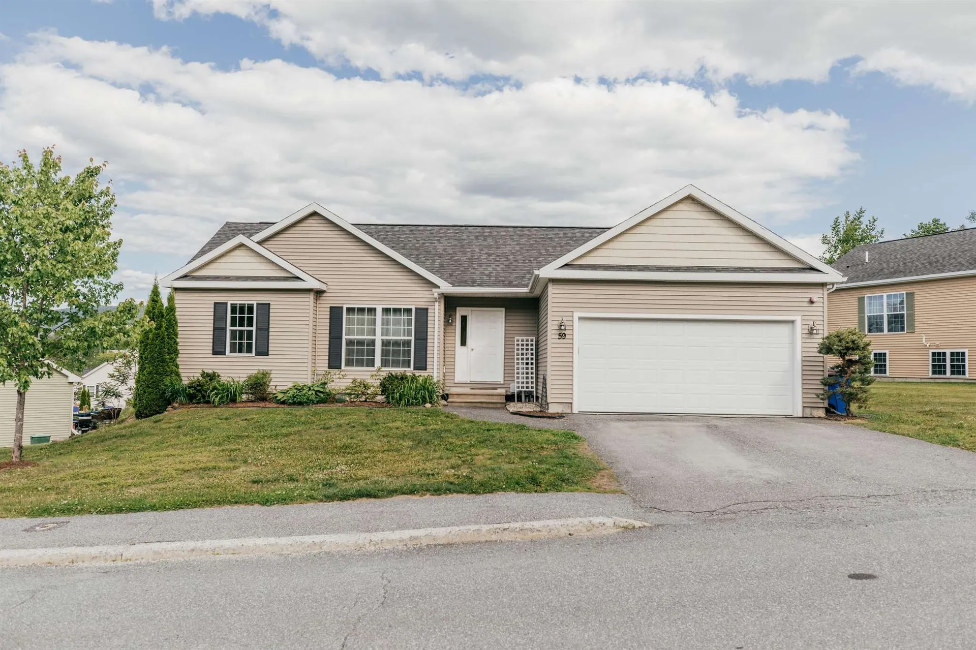 59 Mountain View Drive Lebanon NH 03766
