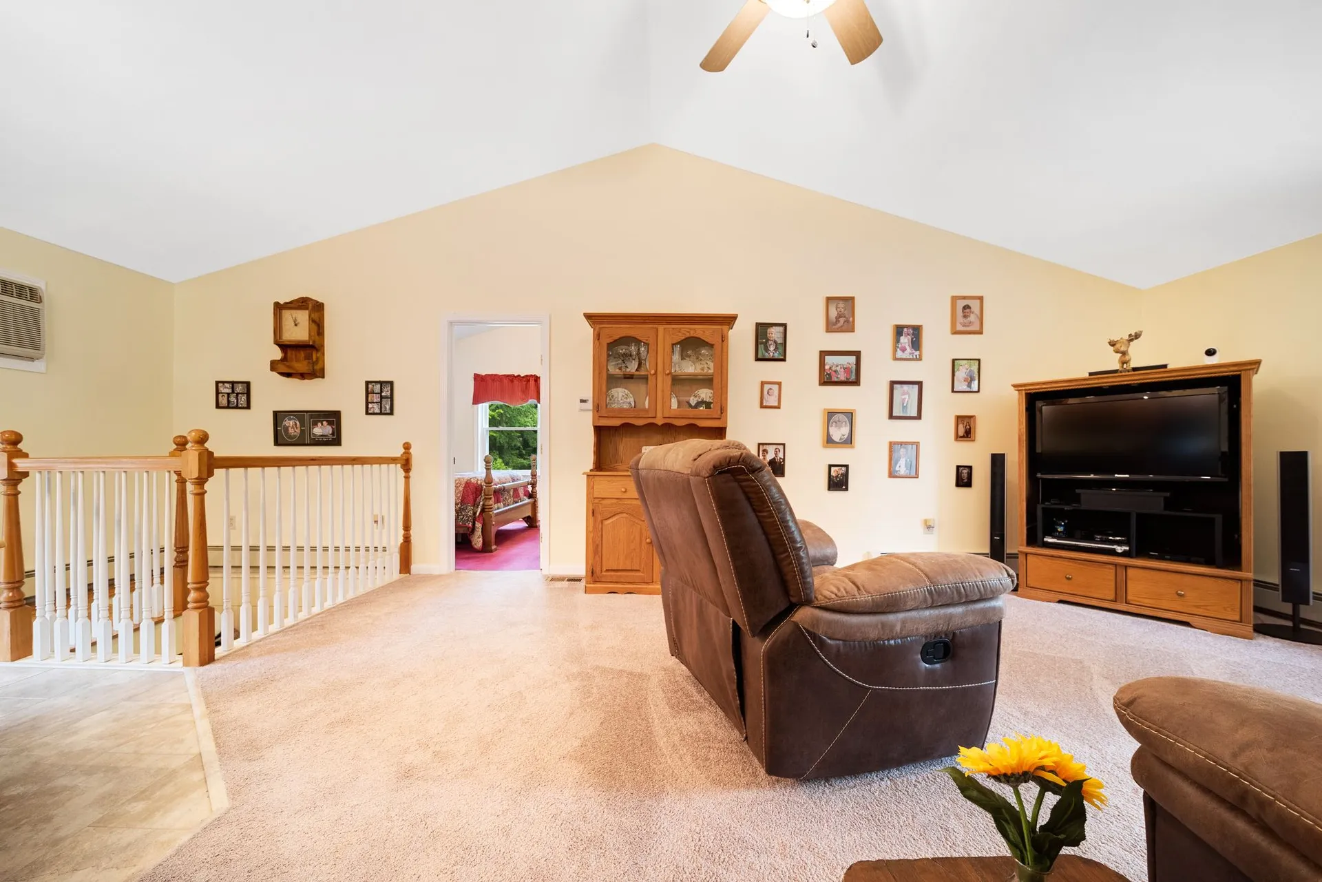 20 Groveland Avenue Manchester NH 03104
