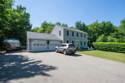 15 Escarol Lane Gilford NH 03249