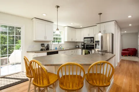 15 Escarol Lane Gilford NH 03249