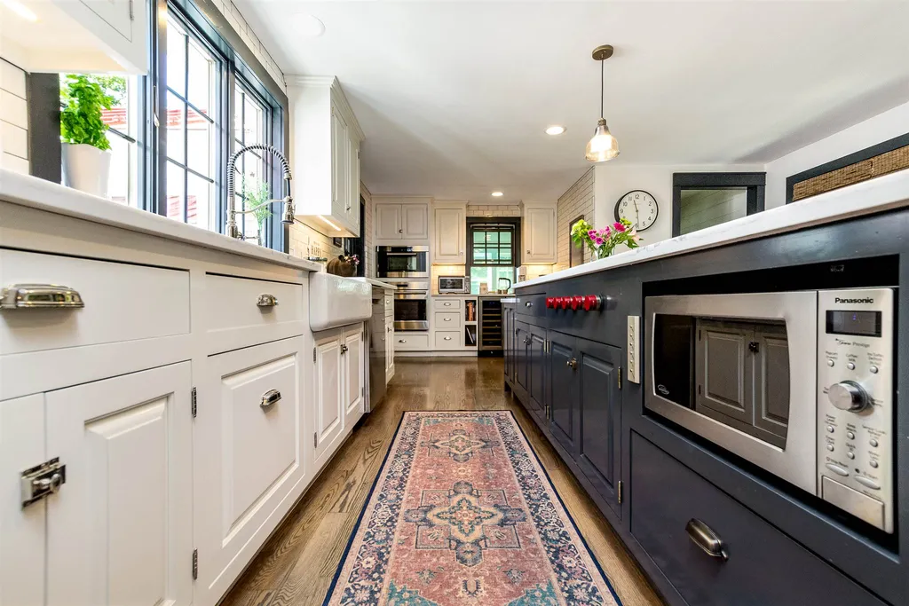 148 Stratham Heights Road Stratham NH 03885