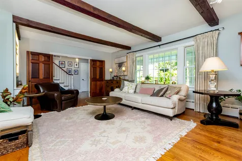 148 Stratham Heights Road Stratham NH 03885