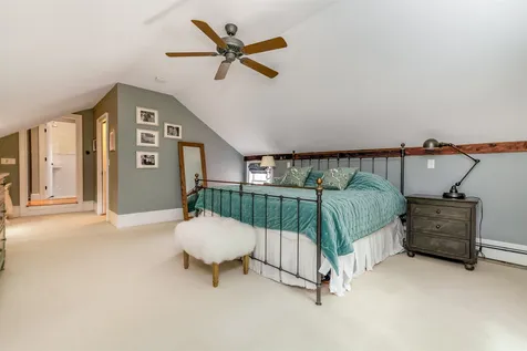 148 Stratham Heights Road Stratham NH 03885