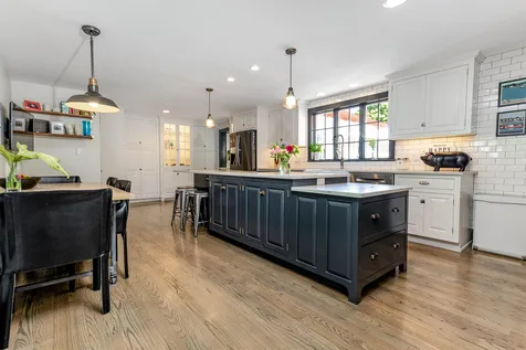 148 Stratham Heights Road Stratham NH 03885