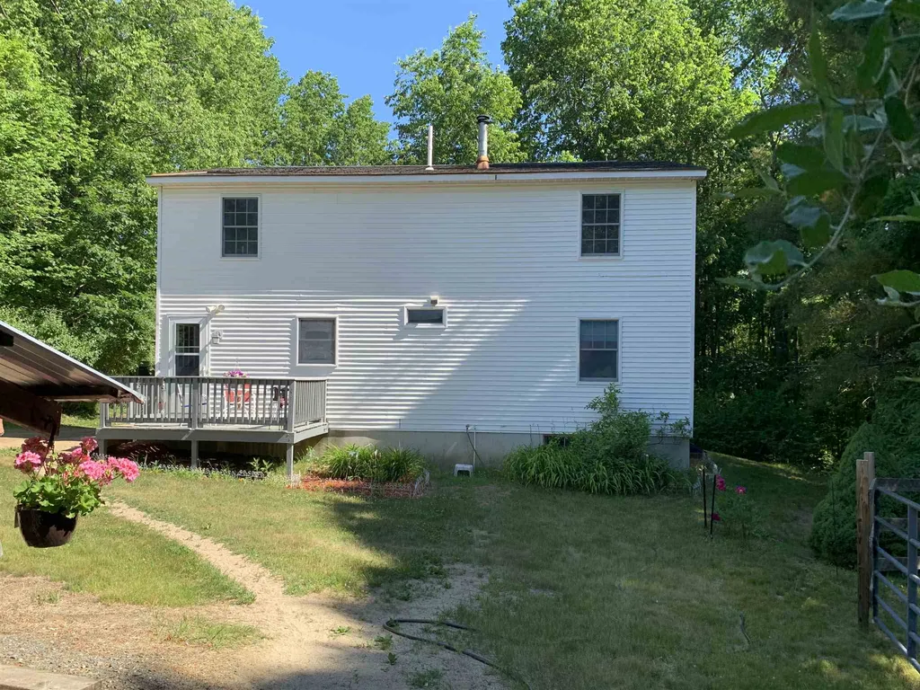 208 Prescott Road Epping NH 03042