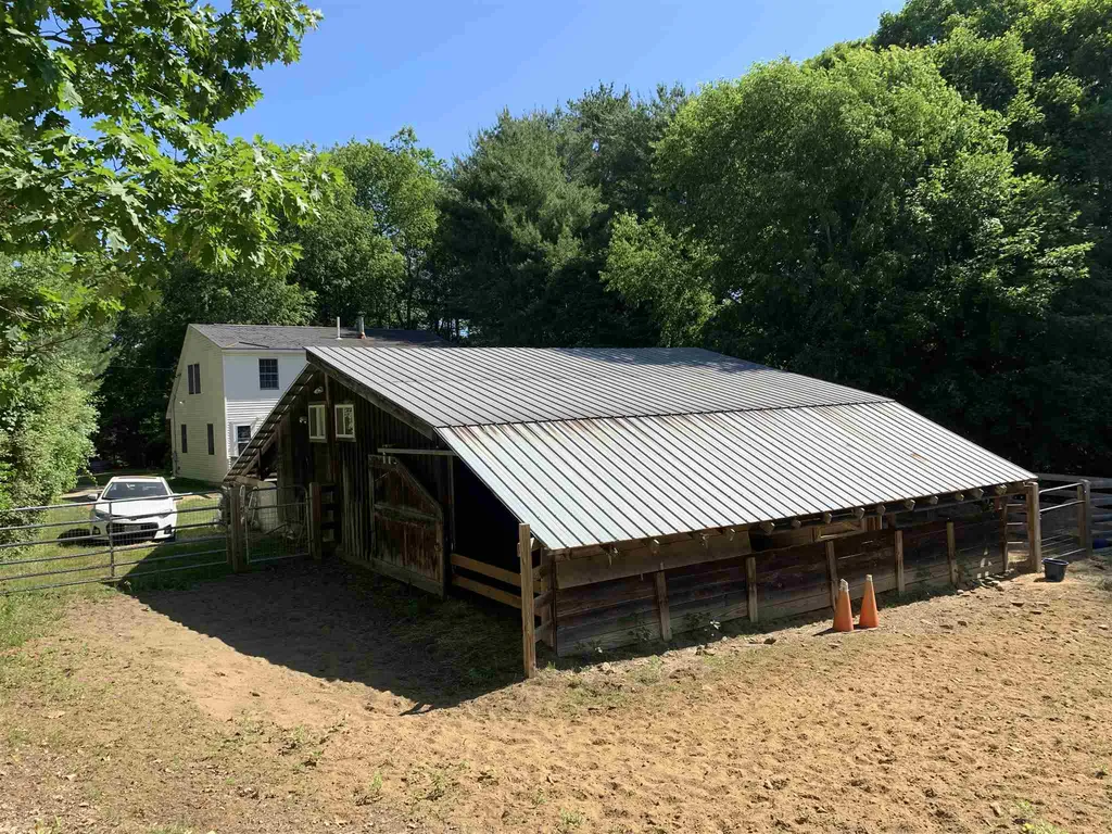 208 Prescott Road Epping NH 03042